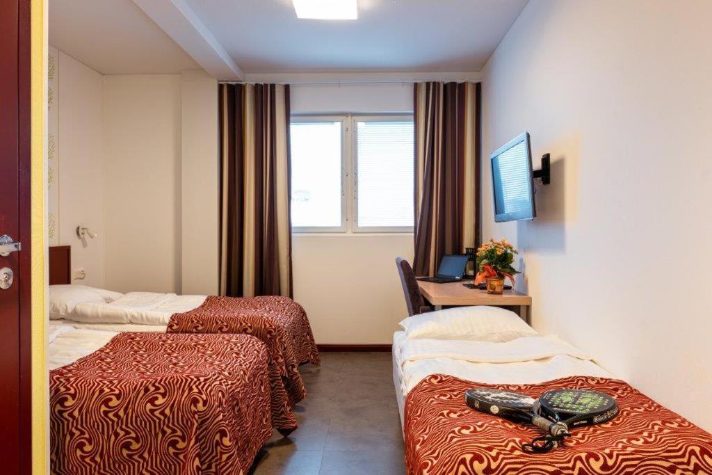 Hotel Salora Salo  Buitenkant foto