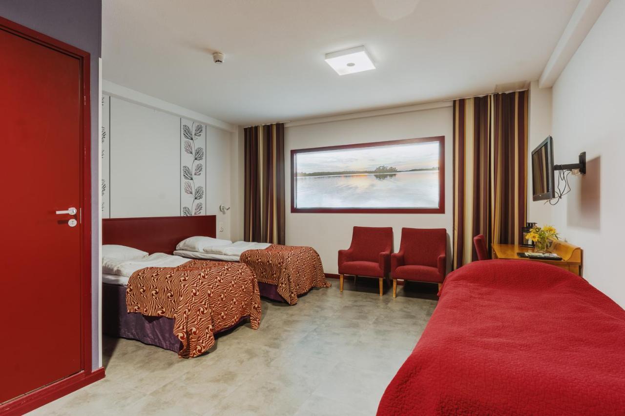 Hotel Salora Salo  Buitenkant foto